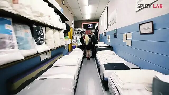 Store Test Fails: Bed's Too intense for Threesome