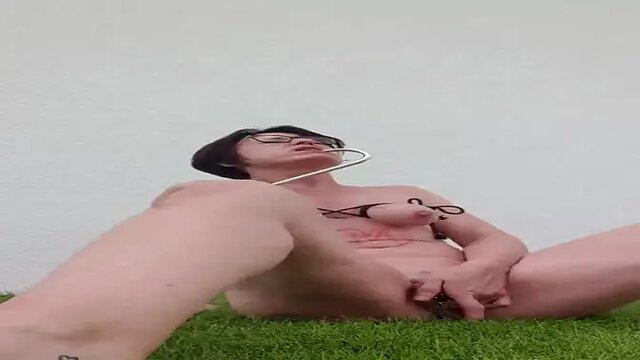 Hot brunette gets hooked and squirted on fan vid