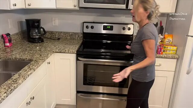 Dianne gets her ass drilled by a muscular electrician in front of her friends