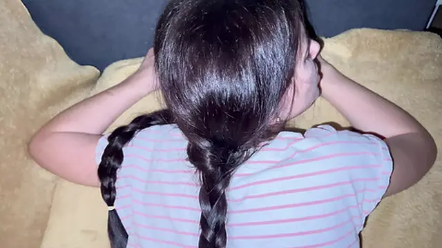 Dirty girlfriend′s eager for my raw booty blast