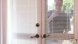 Blonde houseguest's booty call turns into a steamy anal👌 DP encounter