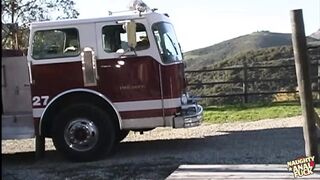 Ripped off her fireproof coat and tore into her like a wildfire: 'anal👌 blaze'