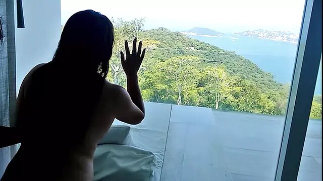 Amateur MILF mom and 18-year-old daughter fuck doggy style