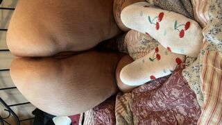 Juicy momma gets plowed face-to-flesh in nasty reverse cowgirl position
