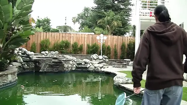 Hot Ashli Orion gets deep anal👌 pleasure from massive cock🍆