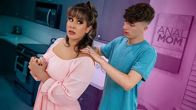 milf′s Always Hot &mdash;  So She Shared Her Big Ass🍑 and Tight Pussy✌ With Me