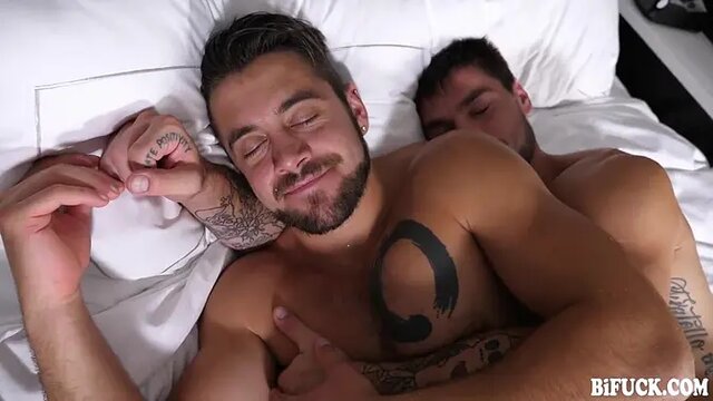 Bisexual Fairytale gone Bad! Brooklyn Gray, Aspen & Dante Colle for BiFUCK