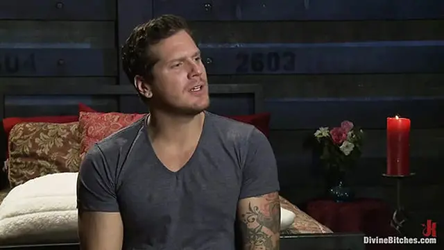 Lightly Touching Pleasure