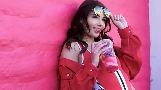 Tight Blonde Explores Her Tight Hole