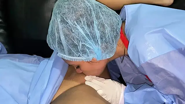 I play with my doctor during my checkup &mdash;  she licks my pussy🌮️