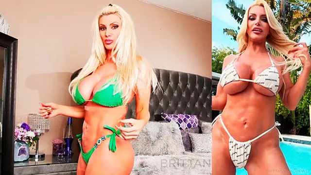 Blonde Brittany Andrews Seducing In Her Bikini