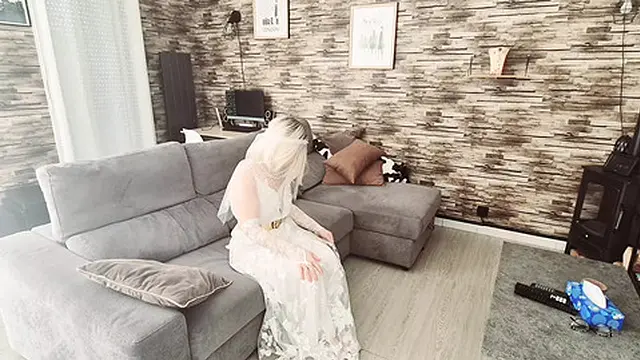 Wedding day bride gets pleasured by her groom before ceremony &mdash;  cum on her face