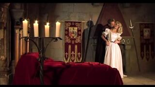 Anal Fuck in the King's Room with the Busty Damsel