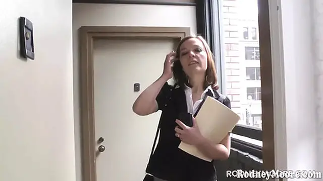 Hot milf enjoys cock🍆 and dildo in her ass🍑