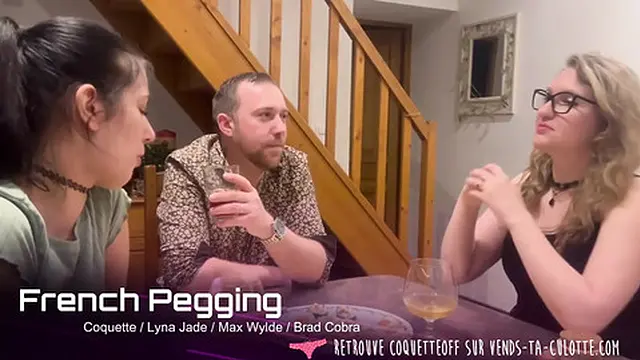 French beauties tease a man unaware he′s a masochist