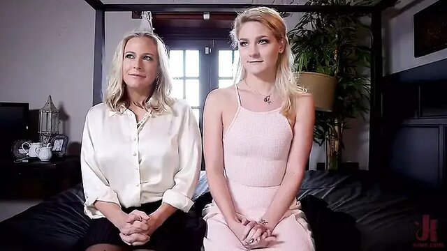 Curvy slut step-girlfriend takes her tight pussy licked and pounded