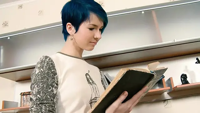 Dark-haired teen takes it deep