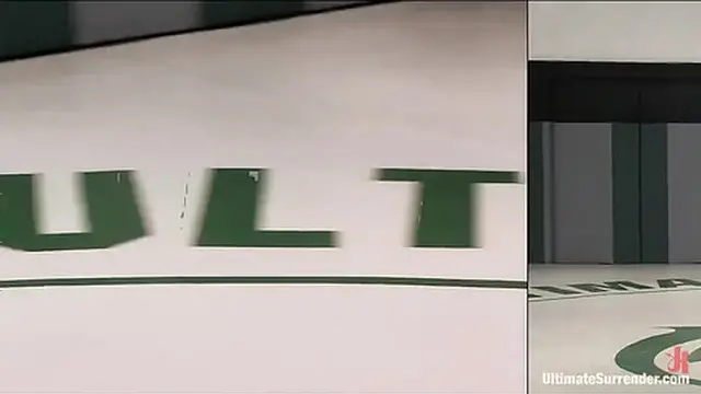 Adrianna ′the Adrianaconda′ Nicole (2-0) faces off against Dia ′iron Maiden′ Zerva (2-0)