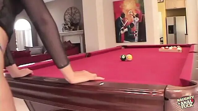 Striper Misty offers man a threesome with her mouth, pussy, and ass