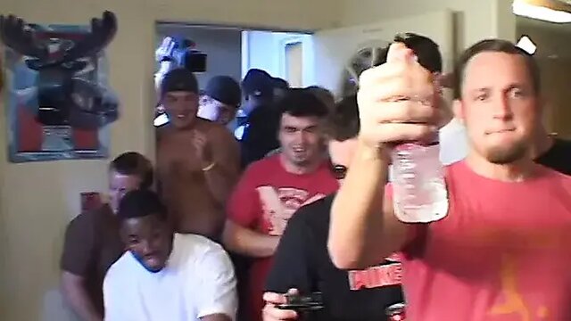 Two babes share one hard cock in the college dorm