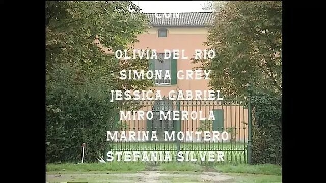 Hot babe kisses and licks her man's butt before getting fucked