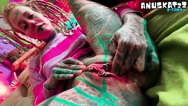 Skinny teen with dreadlocks and tattoos enjoys fucked and cummed in