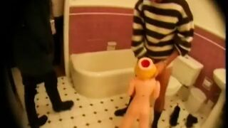 Two horny🥵 dudes feast on stunning babe's masterful cocksucking abilities