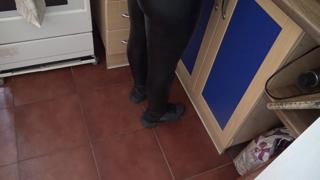 Stepdaughter's hairy snatch exposed in golden gush as perverted son begs
